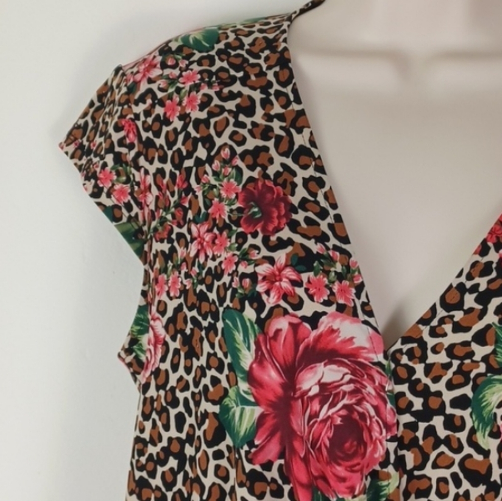 Signature by Robbie Bee Red & Hot Pink Floral Leopard Midi Faux Wrap Dress